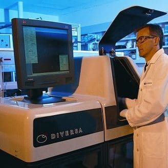 Gigamatrix Ultra High-Throughput Enzyme Screening Machine