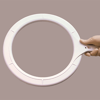 Surgical RFID detection wand for retained surgical consumables
